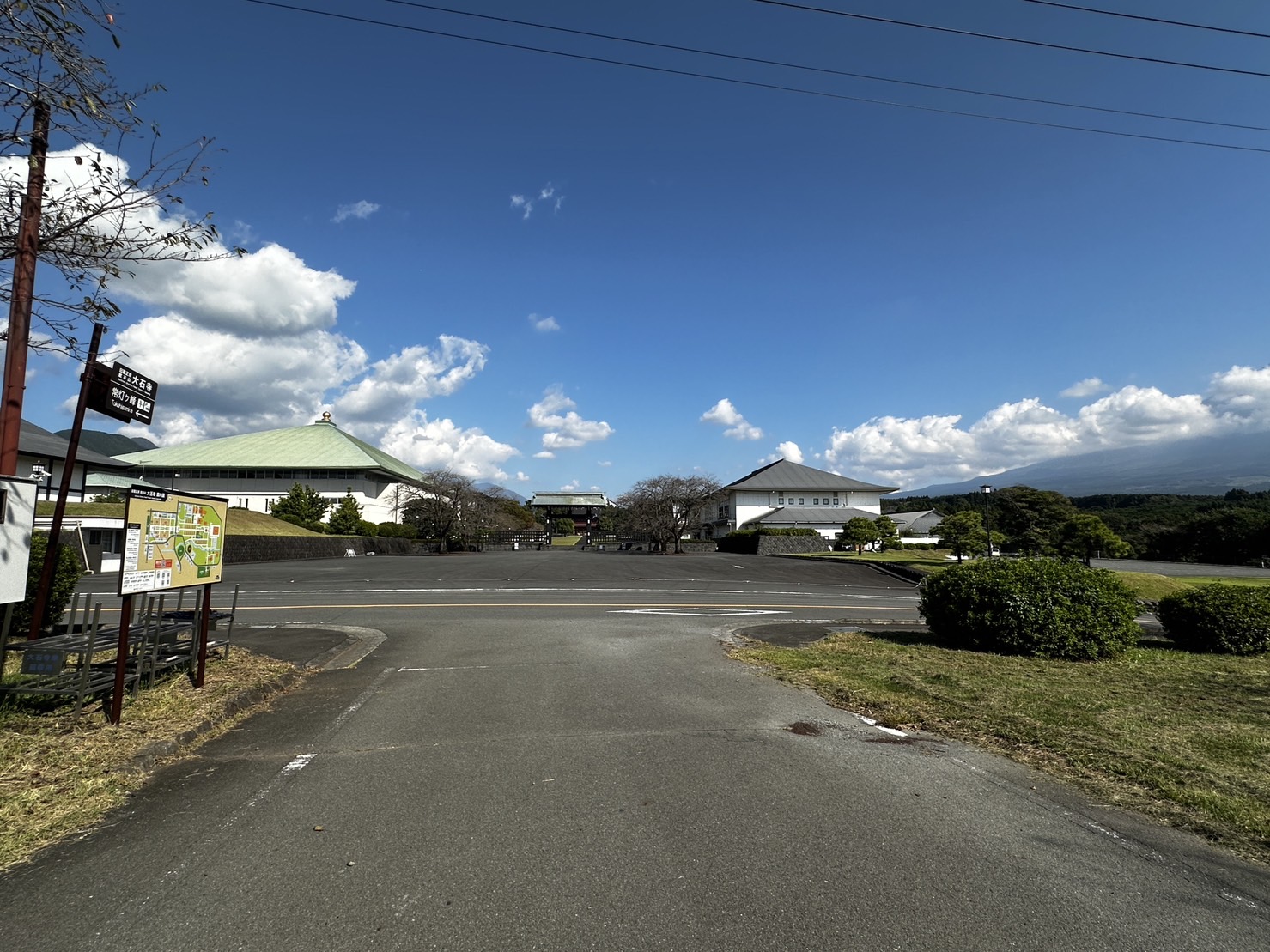 常灯ヶ峰〕大石寺全体案内図